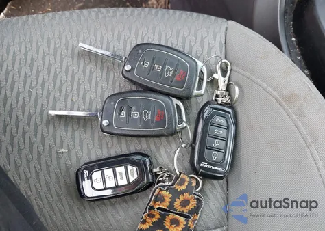 2016 Hyundai Santa Fe Sport 2.4L из США, поврежденный, VIN 5XYZTDLB1GG329569